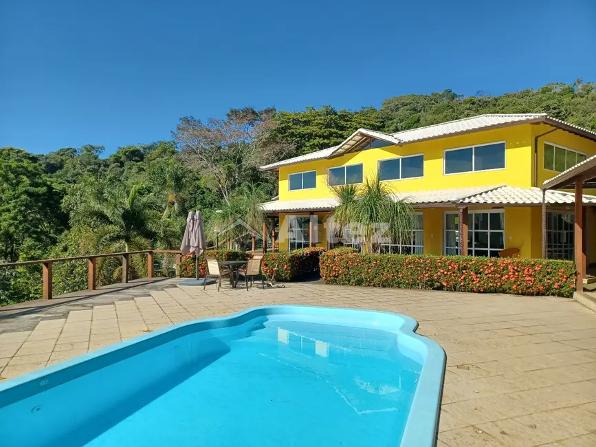 Foto 1 de Sítio / Rancho com 4 quartos à venda, 720000m2 em Cachoeiras De Macacu - RJ