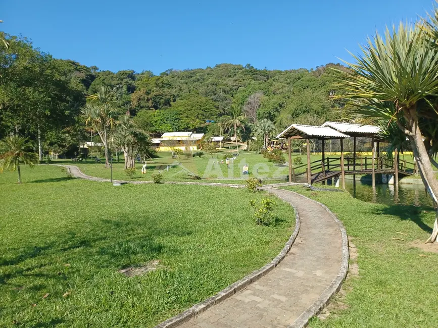 Foto 3 de Sítio / Rancho com 4 quartos à venda, 720000m2 em Cachoeiras De Macacu - RJ