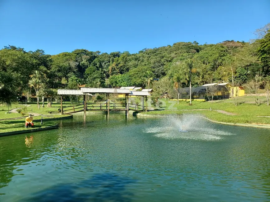 Foto 2 de Sítio / Rancho com 4 quartos à venda, 720000m2 em Cachoeiras De Macacu - RJ