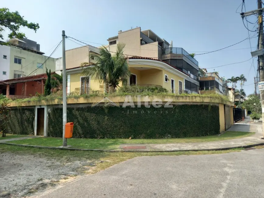 Foto 1 de Casa com 4 quartos à venda, 420m2 em Recreio dos Bandeirantes, Rio De Janeiro - RJ