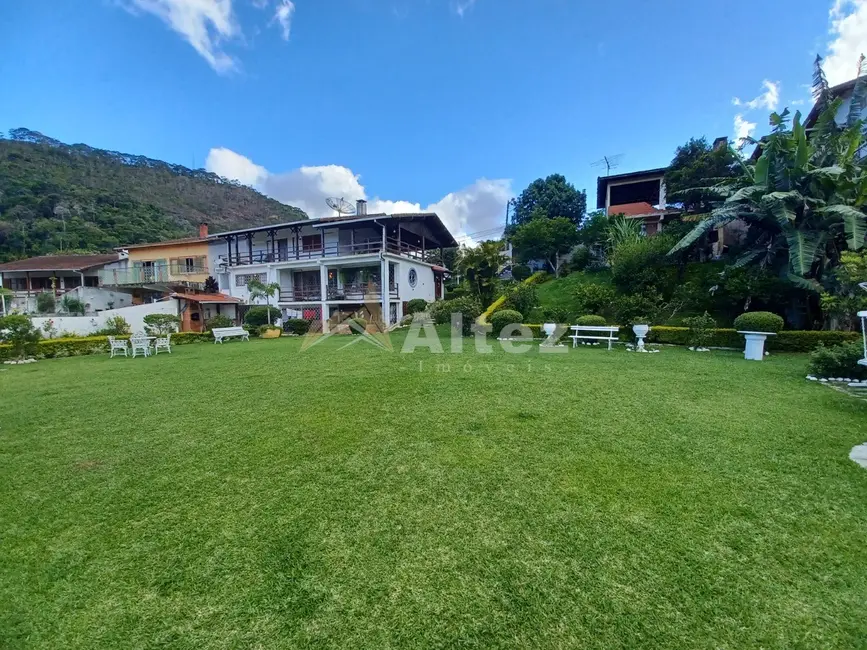 Foto 3 de Casa com 4 quartos à venda, 1600m2 em Jardim Cascata, Teresopolis - RJ