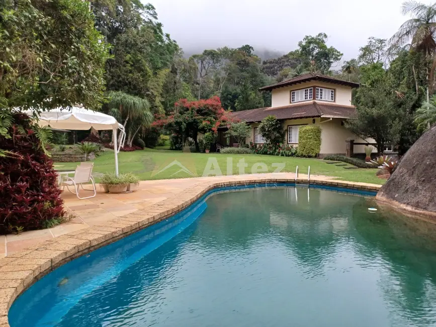 Foto 1 de Casa de Condomínio com 4 quartos à venda, 12000m2 em Quebra Frascos, Teresopolis - RJ