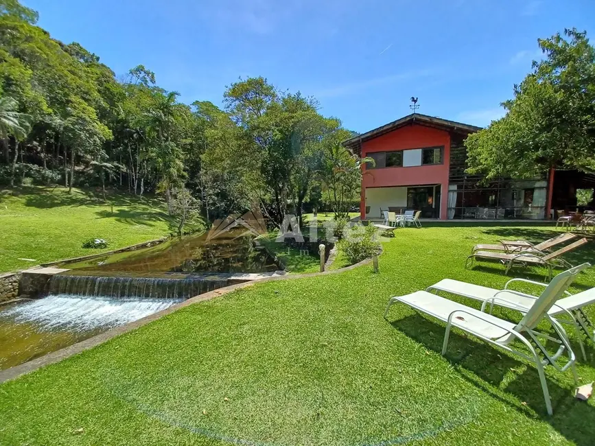 Foto 2 de Sítio / Rancho com 6 quartos à venda, 9950m2 em Albuquerque, Teresopolis - RJ