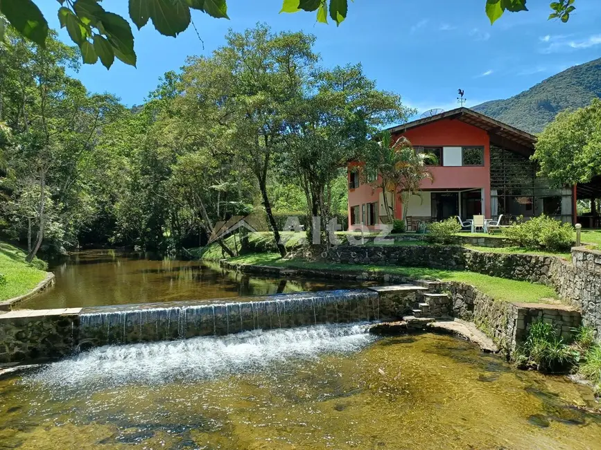 Sítio / Rancho com 6 quartos à venda, 9950m2 em Albuquerque, Teresopolis - RJ - imagem 3 Foto 3 de Sítio / Rancho com 6 quartos à venda, 9950m2 em Albuquerque, Teresopolis - RJ