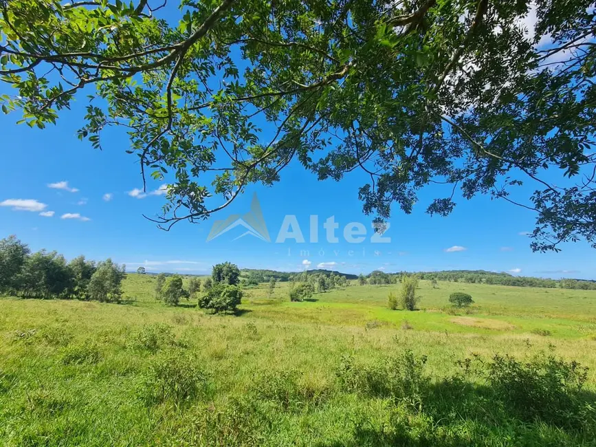 Foto 1 de Fazenda / Haras com 2 quartos à venda, 2516800m2 em Araruama - RJ