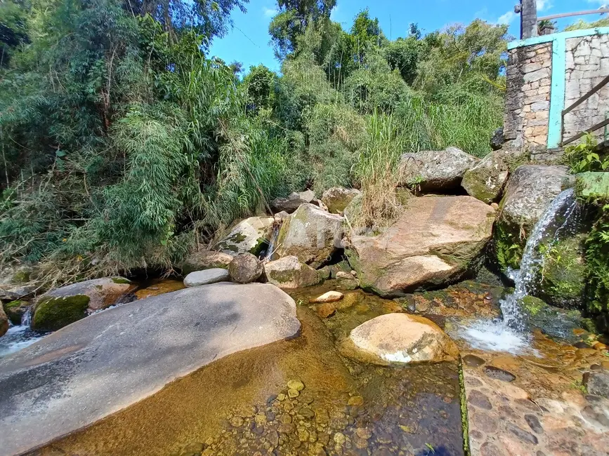 Sítio / Rancho com 5 quartos à venda, 60000m2 em Vargem Grande, Teresopolis - RJ - imagem 3 Foto 3 de Sítio / Rancho com 5 quartos à venda, 60000m2 em Vargem Grande, Teresopolis - RJ