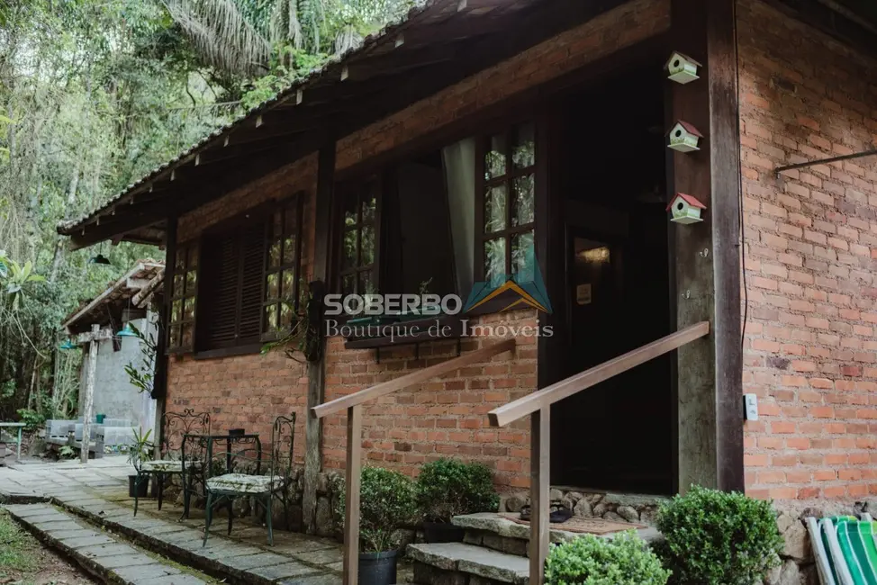 Foto 2 de Sítio / Rancho com 6 quartos à venda, 15460m2 em Albuquerque, Teresopolis - RJ