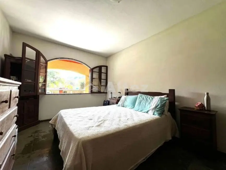Foto 7 de Casa com 3 quartos à venda, 750m2 em Albuquerque, Teresopolis - RJ