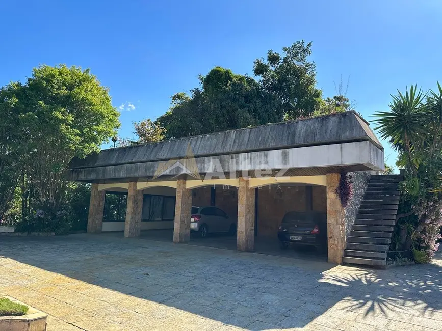 Casa com 4 quartos à venda, 3526m2 em Parque São Luiz, Teresopolis - RJ - imagem 5 Foto 5 de Casa com 4 quartos à venda, 3526m2 em Parque São Luiz, Teresopolis - RJ