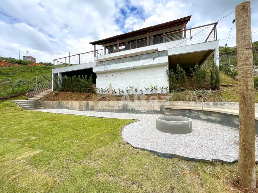 Casa de Condomínio com 4 quartos à venda, 750m2 em Vargem Grande, Teresopolis - RJ - imagem 5 Foto 5 de Casa de Condomínio com 4 quartos à venda, 750m2 em Vargem Grande, Teresopolis - RJ