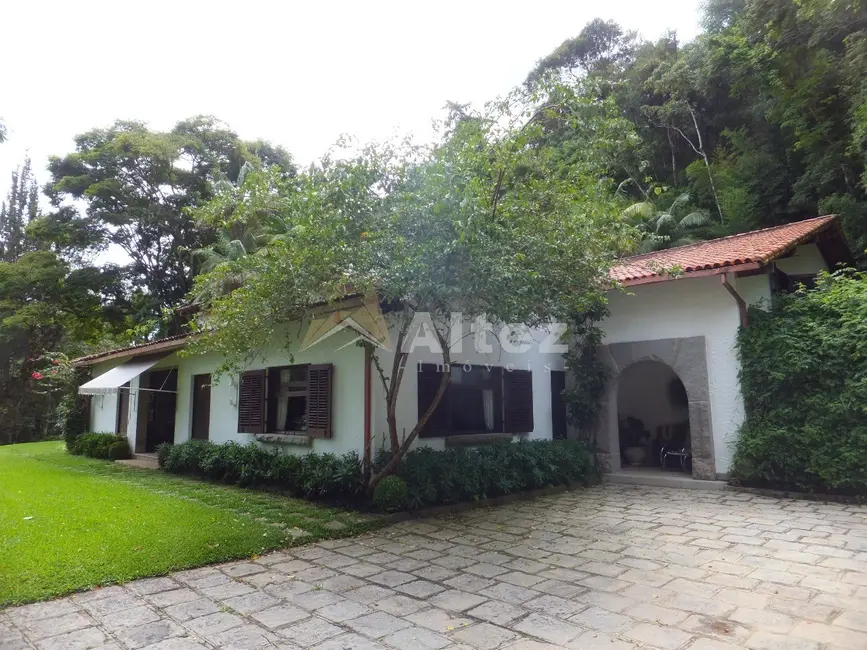 Sítio / Rancho com 6 quartos à venda, 600m2 em Cascata do Imbuí, Teresopolis - RJ - imagem 8 Foto 8 de Sítio / Rancho com 6 quartos à venda, 600m2 em Cascata do Imbuí, Teresopolis - RJ