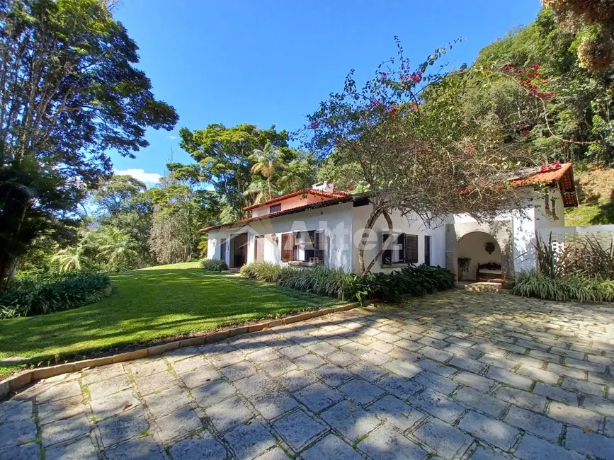 Sítio / Rancho com 6 quartos à venda, 600m2 em Cascata do Imbuí, Teresopolis - RJ - imagem 9 Foto 9 de Sítio / Rancho com 6 quartos à venda, 600m2 em Cascata do Imbuí, Teresopolis - RJ