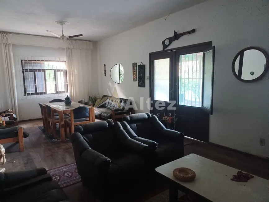 Foto 8 de Casa com 3 quartos à venda, 2520m2 em Posse, Teresopolis - RJ