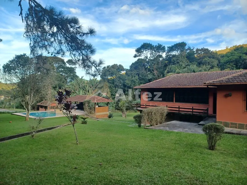 Foto 1 de Casa com 6 quartos à venda, 8000m2 em Posse, Teresopolis - RJ