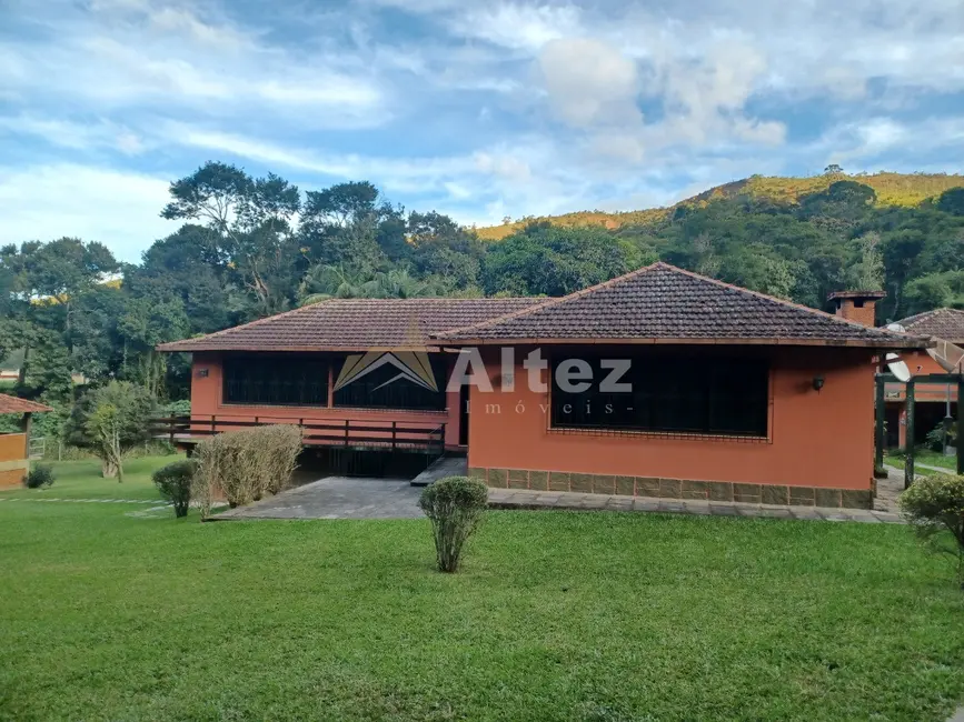 Foto 2 de Casa com 6 quartos à venda, 8000m2 em Posse, Teresopolis - RJ