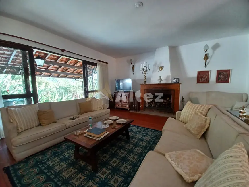 Foto 7 de Casa com 4 quartos à venda, 1400m2 em Alto, Teresopolis - RJ