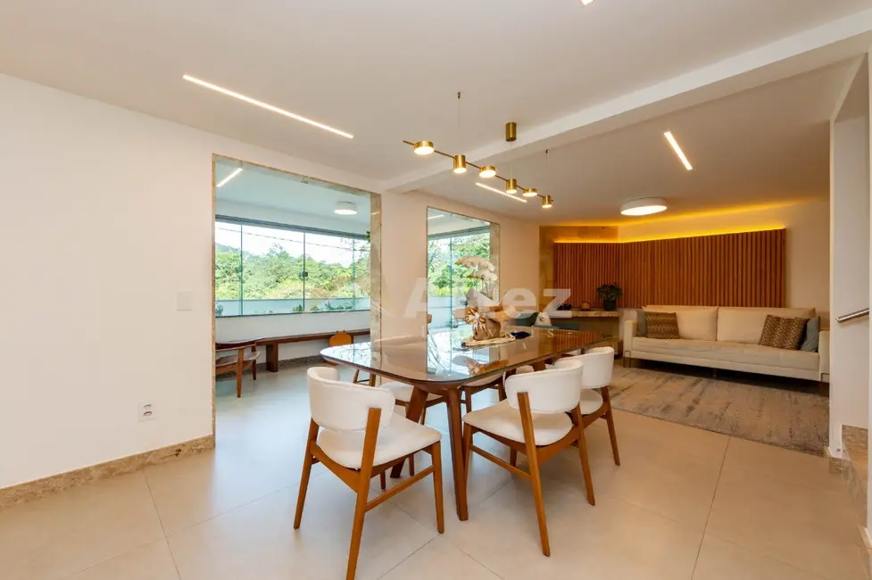 Foto 7 de Casa de Condomínio com 3 quartos à venda, 197m2 em Alto, Teresopolis - RJ