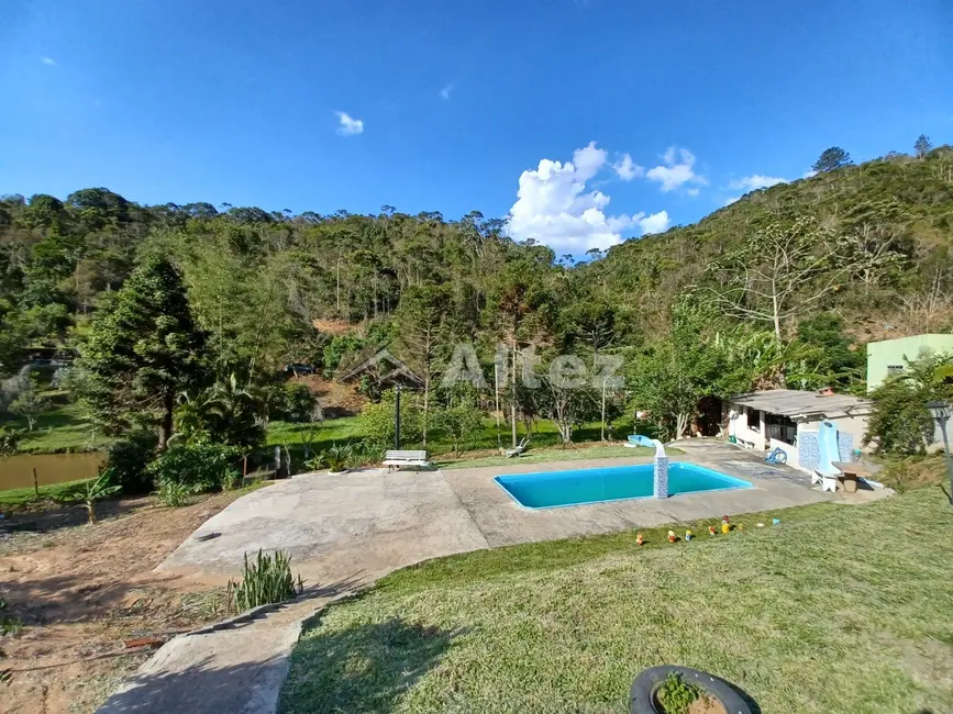 Foto 8 de Casa com 2 quartos à venda, 3000m2 em Albuquerque, Teresopolis - RJ