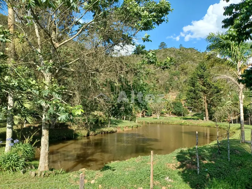 Foto 6 de Casa com 2 quartos à venda, 3000m2 em Albuquerque, Teresopolis - RJ