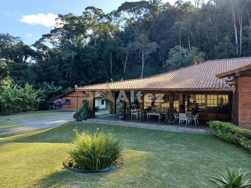 Casa de Condomínio com 4 quartos à venda, 5980m2 em Fazenda Boa Fé, Teresopolis - RJ - imagem 4 Foto 4 de Casa de Condomínio com 4 quartos à venda, 5980m2 em Fazenda Boa Fé, Teresopolis - RJ