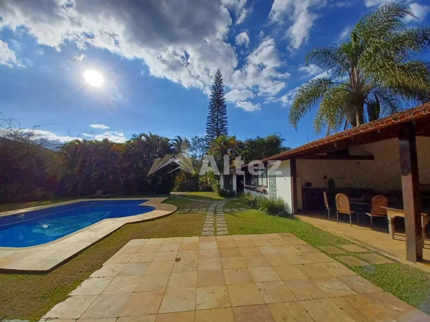Casa com 6 quartos à venda, 3250m2 em Golfe, Teresopolis - RJ - imagem 5 Foto 5 de Casa com 6 quartos à venda, 3250m2 em Golfe, Teresopolis - RJ
