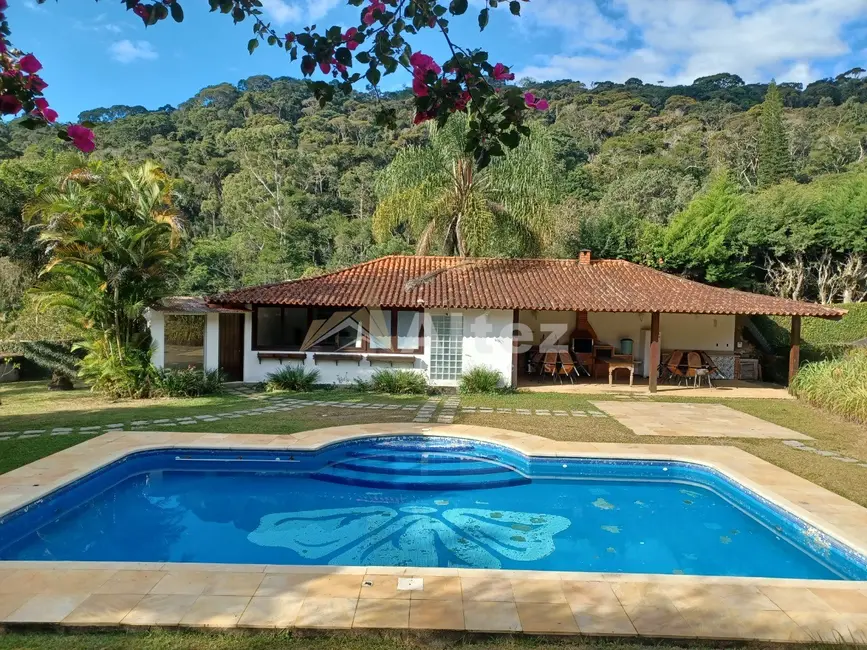 Casa com 6 quartos à venda, 3250m2 em Golfe, Teresopolis - RJ - imagem 6 Foto 6 de Casa com 6 quartos à venda, 3250m2 em Golfe, Teresopolis - RJ