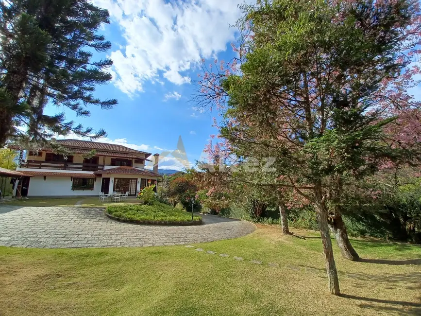 Casa com 6 quartos à venda, 3250m2 em Golfe, Teresopolis - RJ - imagem 7 Foto 7 de Casa com 6 quartos à venda, 3250m2 em Golfe, Teresopolis - RJ