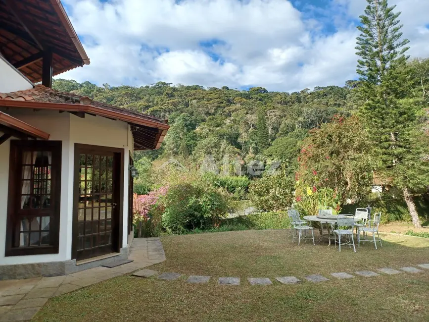 Casa com 6 quartos à venda, 3250m2 em Golfe, Teresopolis - RJ - imagem 8 Foto 8 de Casa com 6 quartos à venda, 3250m2 em Golfe, Teresopolis - RJ
