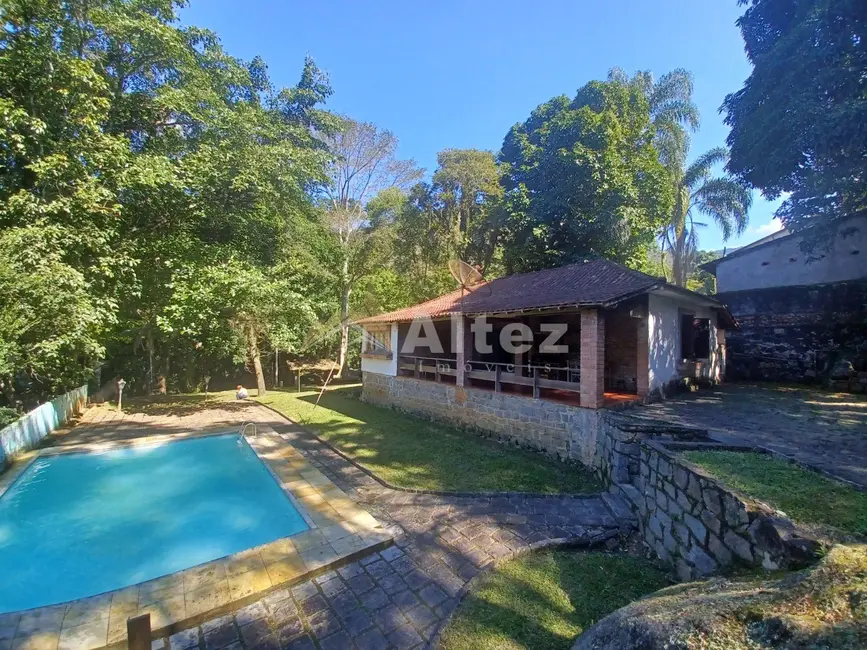Foto 2 de Casa com 3 quartos à venda, 3795m2 em Monte Oliveti, Guapimirim - RJ