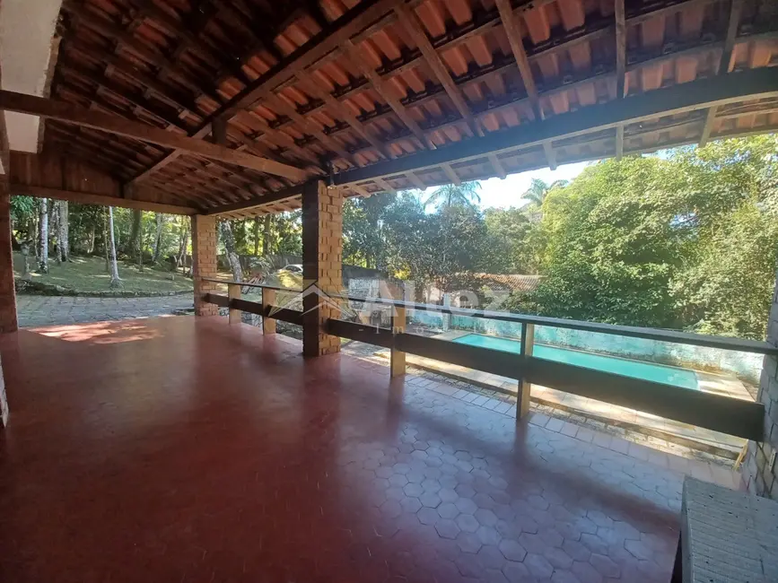 Casa com 3 quartos à venda, 3795m2 em Monte Oliveti, Guapimirim - RJ - imagem 8 Foto 8 de Casa com 3 quartos à venda, 3795m2 em Monte Oliveti, Guapimirim - RJ