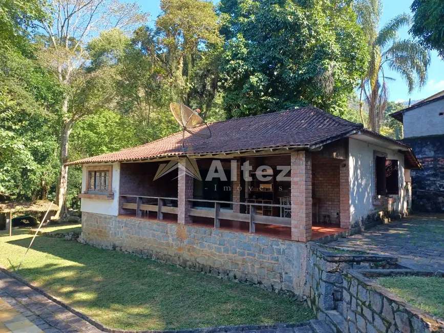Foto 1 de Casa com 3 quartos à venda, 3795m2 em Monte Oliveti, Guapimirim - RJ