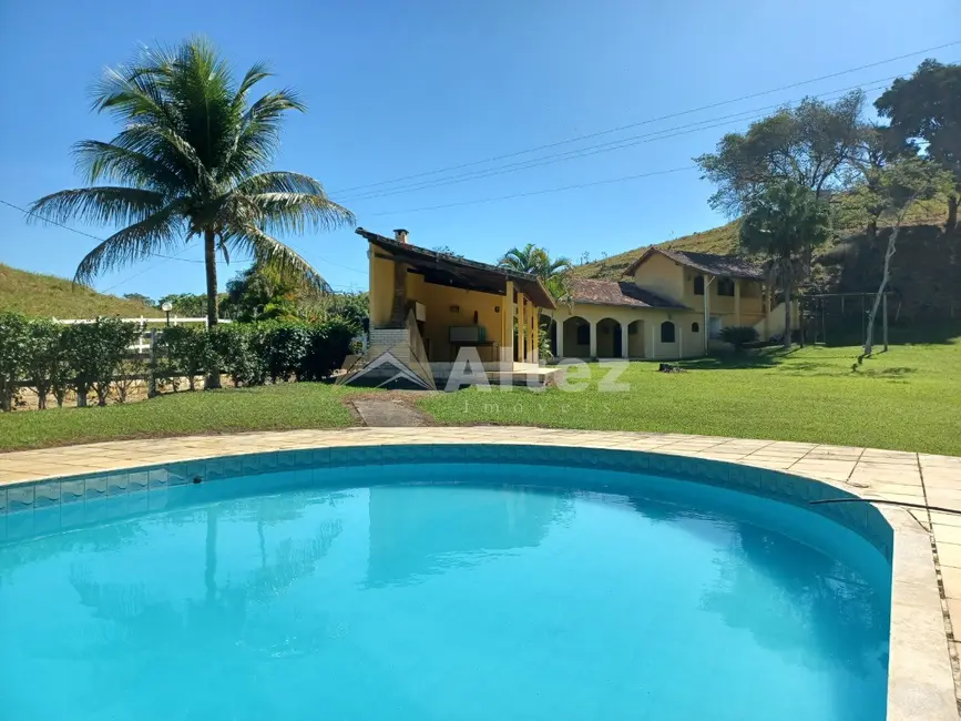 Foto 3 de Sítio / Rancho com 3 quartos à venda, 480000m2 em Cachoeiras De Macacu - RJ