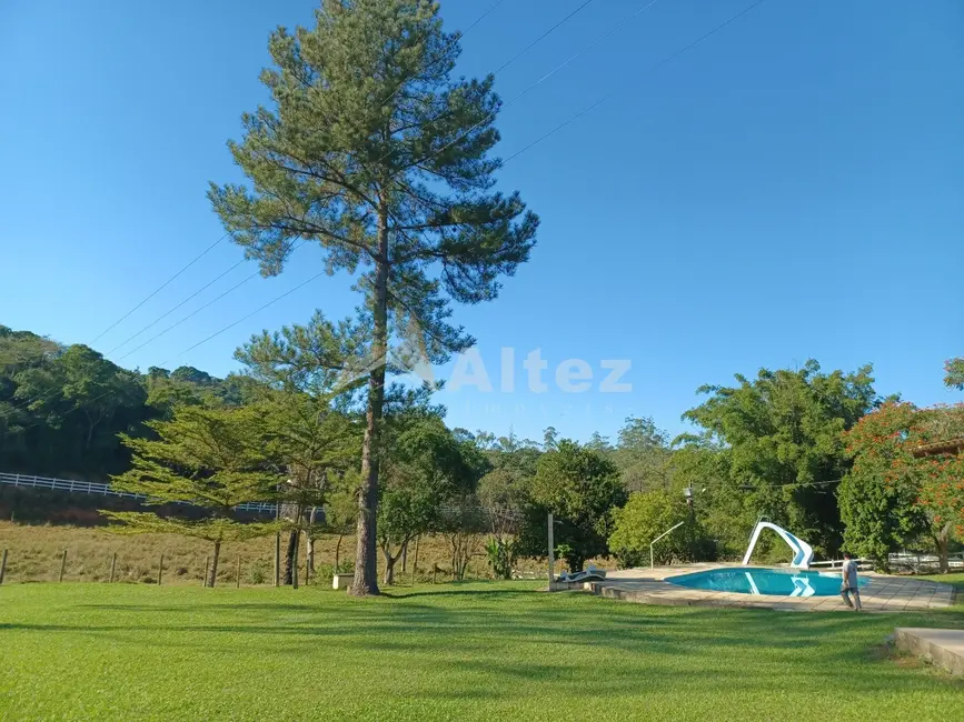 Foto 8 de Sítio / Rancho com 3 quartos à venda, 480000m2 em Cachoeiras De Macacu - RJ