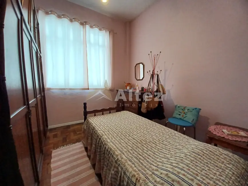 Foto 5 de Apartamento com 2 quartos à venda, 50m2 em Várzea, Teresopolis - RJ