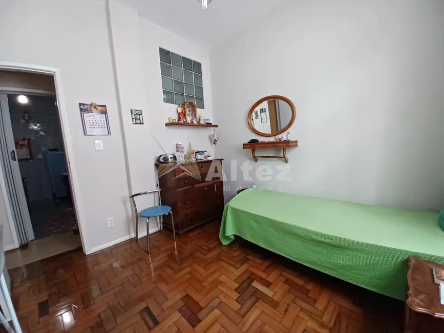 Foto 6 de Apartamento com 2 quartos à venda, 50m2 em Várzea, Teresopolis - RJ