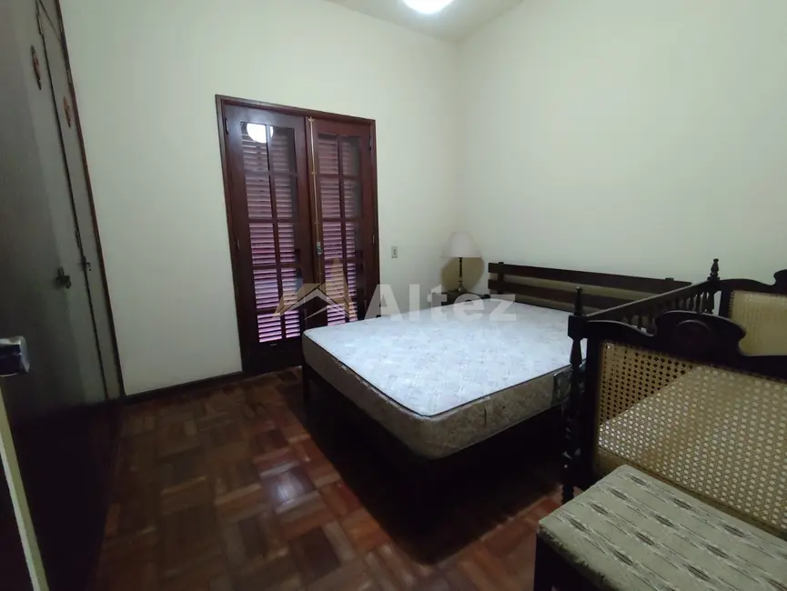 Casa de Condomínio com 6 quartos à venda, 173m2 em Alto, Teresopolis - RJ - imagem 9 Foto 9 de Casa de Condomínio com 6 quartos à venda, 173m2 em Alto, Teresopolis - RJ