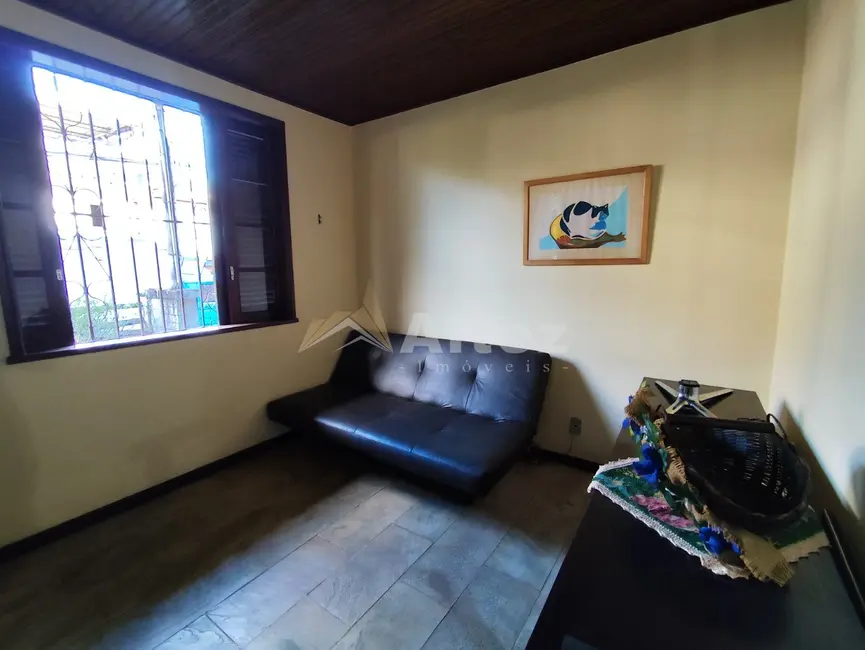 Casa de Condomínio com 6 quartos à venda, 173m2 em Alto, Teresopolis - RJ - imagem 6 Foto 6 de Casa de Condomínio com 6 quartos à venda, 173m2 em Alto, Teresopolis - RJ