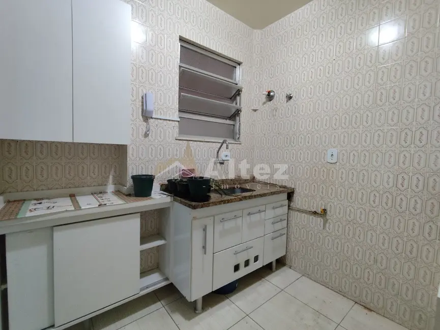 Foto 3 de Apartamento com 2 quartos à venda, 50m2 em Várzea, Teresopolis - RJ