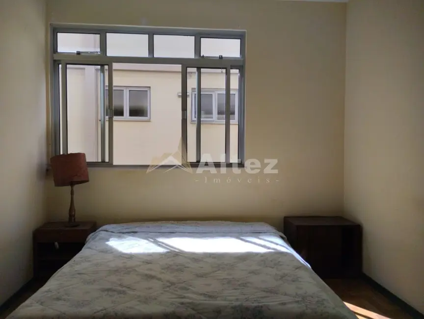 Apartamento com 1 quarto à venda, 42m2 em Jardim Cascata, Teresopolis - RJ - imagem 3 Foto 3 de Apartamento com 1 quarto à venda, 42m2 em Jardim Cascata, Teresopolis - RJ