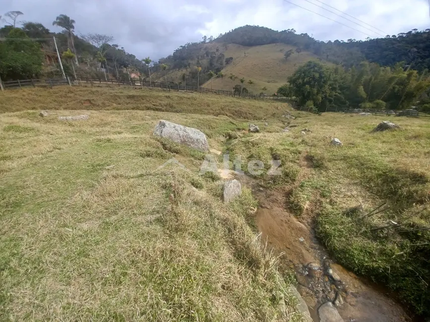 Sítio / Rancho com 1 quarto à venda, 66000m2 em Córrego das Pedras, Teresopolis - RJ - imagem 8 Foto 8 de Sítio / Rancho com 1 quarto à venda, 66000m2 em Córrego das Pedras, Teresopolis - RJ