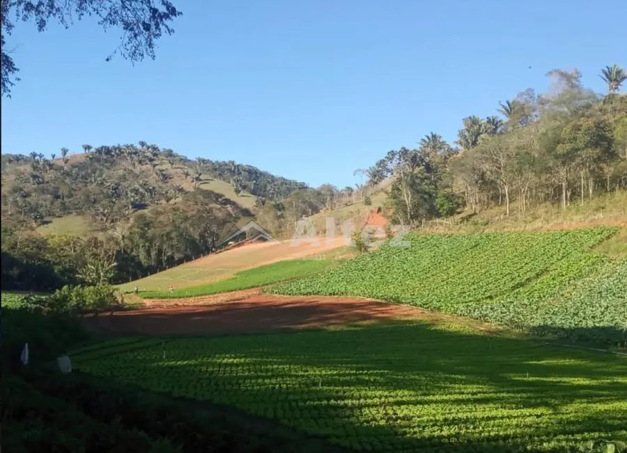 Sítio / Rancho com 3 quartos à venda, 272000m2 em Teresopolis - RJ - imagem 1 Foto 1 de Sítio / Rancho com 3 quartos à venda, 272000m2 em Teresopolis - RJ