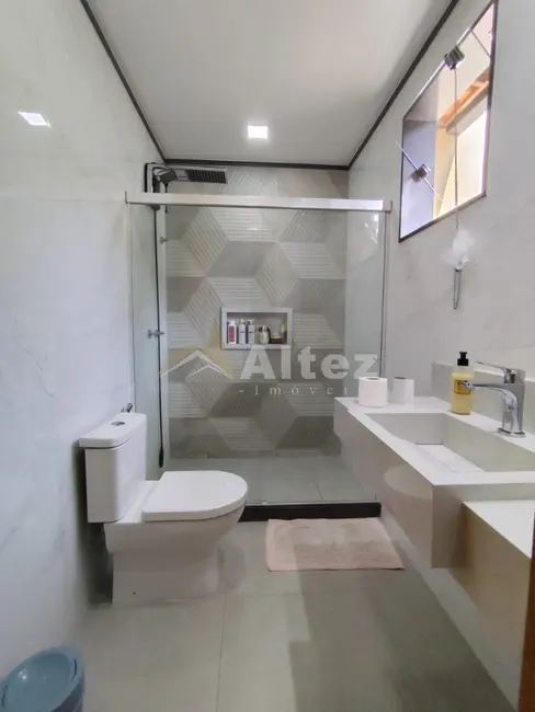 Foto 9 de Casa de Condomínio com 3 quartos à venda, 128m2 em Granja Guarani, Teresopolis - RJ