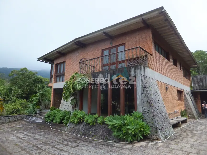 Foto 1 de Casa com 4 quartos à venda, 8500m2 em Granja Guarani, Teresopolis - RJ