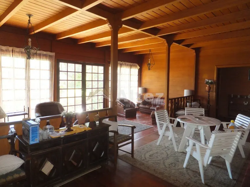 Sítio / Rancho com 3 quartos à venda, 31500m2 em Granja Guarani, Teresopolis - RJ - imagem 4 Foto 4 de Sítio / Rancho com 3 quartos à venda, 31500m2 em Granja Guarani, Teresopolis - RJ