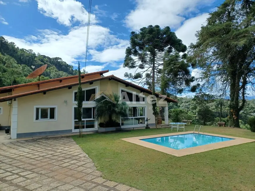 Foto 2 de Sítio / Rancho com 4 quartos à venda, 275000m2 em Teresopolis - RJ