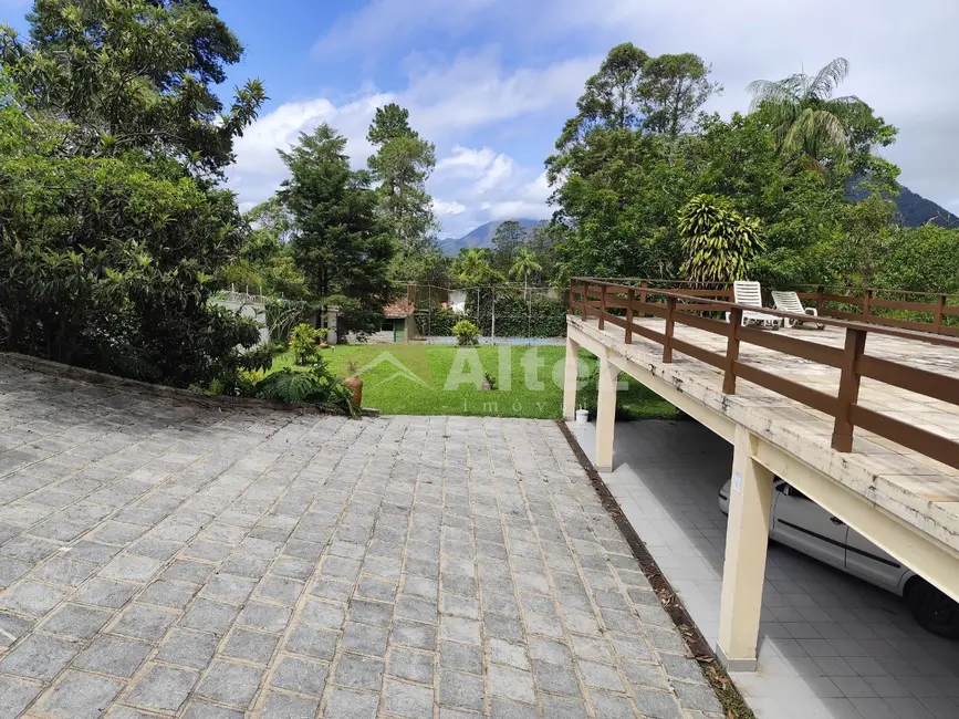 Casa com 7 quartos à venda, 6000m2 em Granja Guarani, Teresopolis - RJ - imagem 6 Foto 6 de Casa com 7 quartos à venda, 6000m2 em Granja Guarani, Teresopolis - RJ