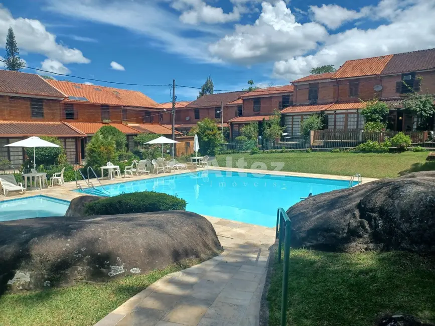 Foto 1 de Casa de Condomínio com 2 quartos à venda, 77m2 em Alto, Teresopolis - RJ