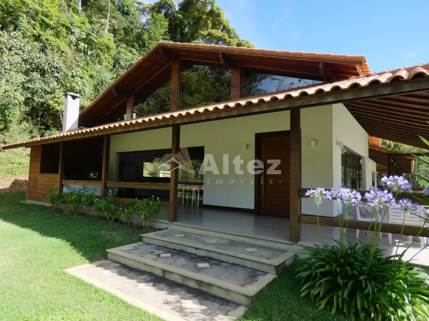 Sítio / Rancho com 4 quartos à venda, 45000m2 em Vargem Grande, Teresopolis - RJ - imagem 3 Foto 3 de Sítio / Rancho com 4 quartos à venda, 45000m2 em Vargem Grande, Teresopolis - RJ