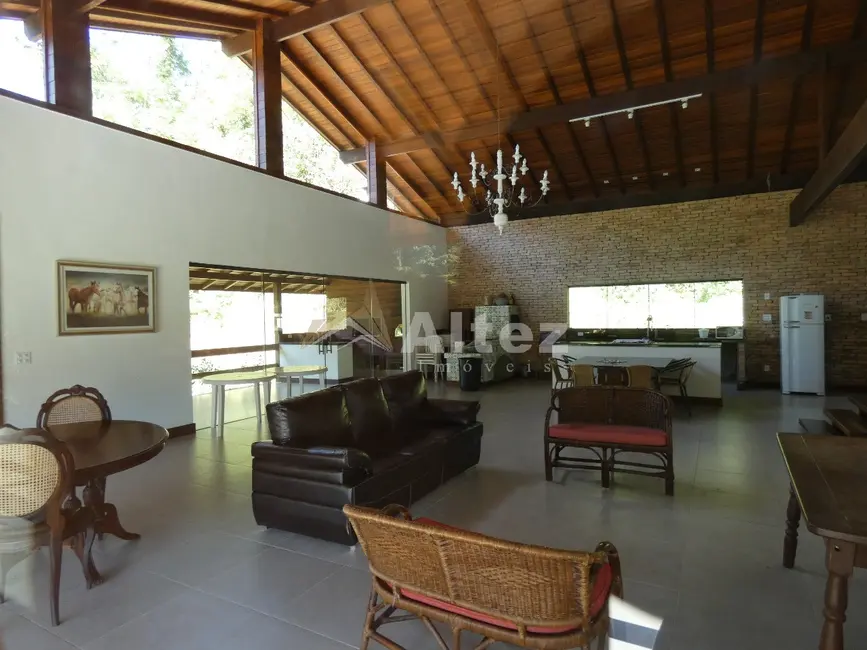 Sítio / Rancho com 4 quartos à venda, 45000m2 em Vargem Grande, Teresopolis - RJ - imagem 8 Foto 8 de Sítio / Rancho com 4 quartos à venda, 45000m2 em Vargem Grande, Teresopolis - RJ