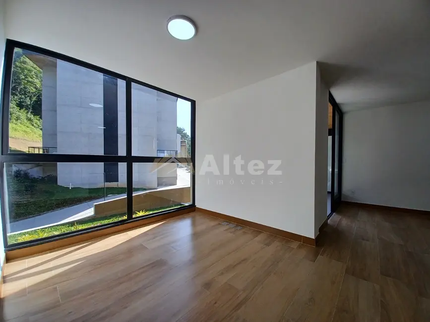 Foto 4 de Apartamento com 2 quartos à venda, 60m2 em Alto, Teresopolis - RJ